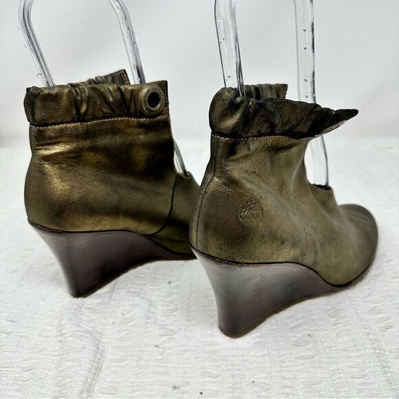 Timberland Gold Wedge Booties- Size 7.5 - Picture 9 of 15